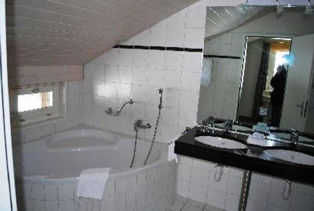 Hotel Rhonequelle Oberwald Luaran gambar
